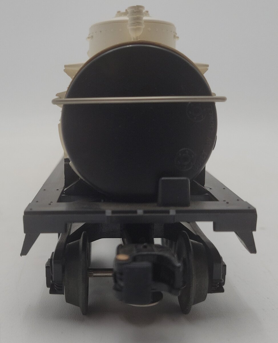 Lionel 6-9279 O Gauge Magnolia 3-Dome Tank Car VG/Box
