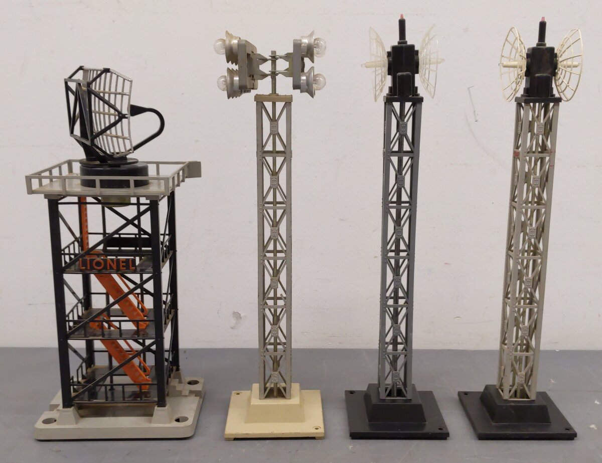 Lionel Vintage O Gauge Accessories: 195, 197, 199, 299 [4] EX