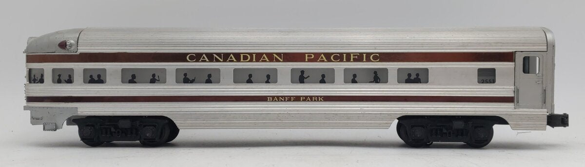 Lionel 2551 Vintage O Canadian Pacific Banff Park Aluminum Observation Car EX/Box