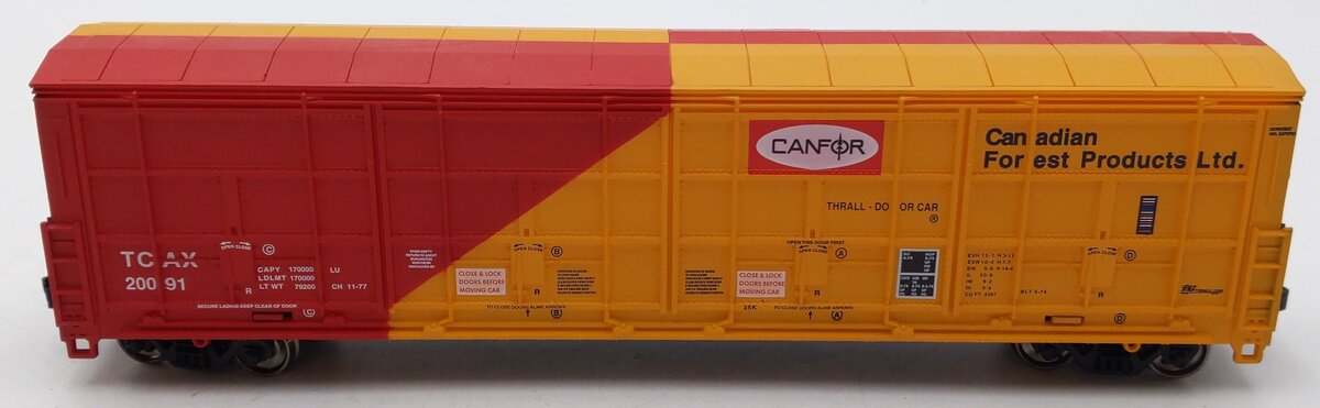 Proto 1000 101515 HO 60' Canadian Forest Products Ltd. Thrall Door Boxcar #20091 EX/Box