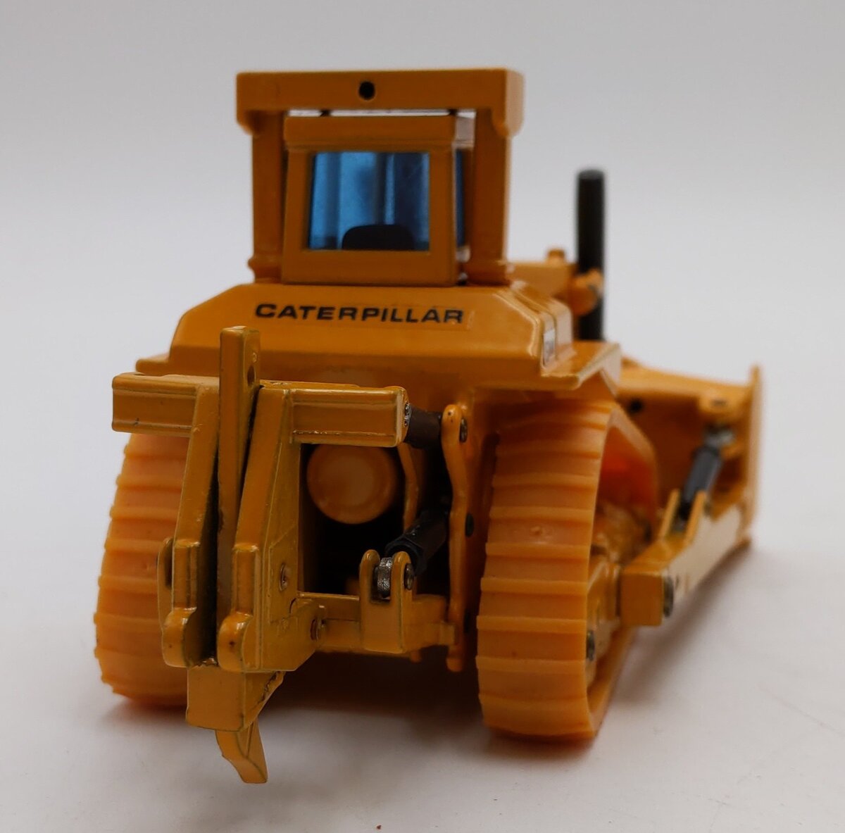 Joal 220 1:70 Scale DieCast Cat D10N Bulldozer w/ Ripper EX/Box