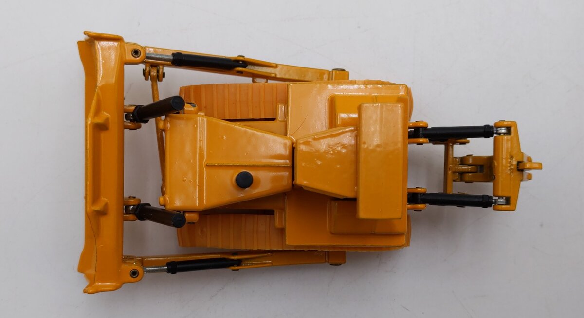Joal 220 1:70 Scale DieCast Cat D10N Bulldozer w/ Ripper EX/Box
