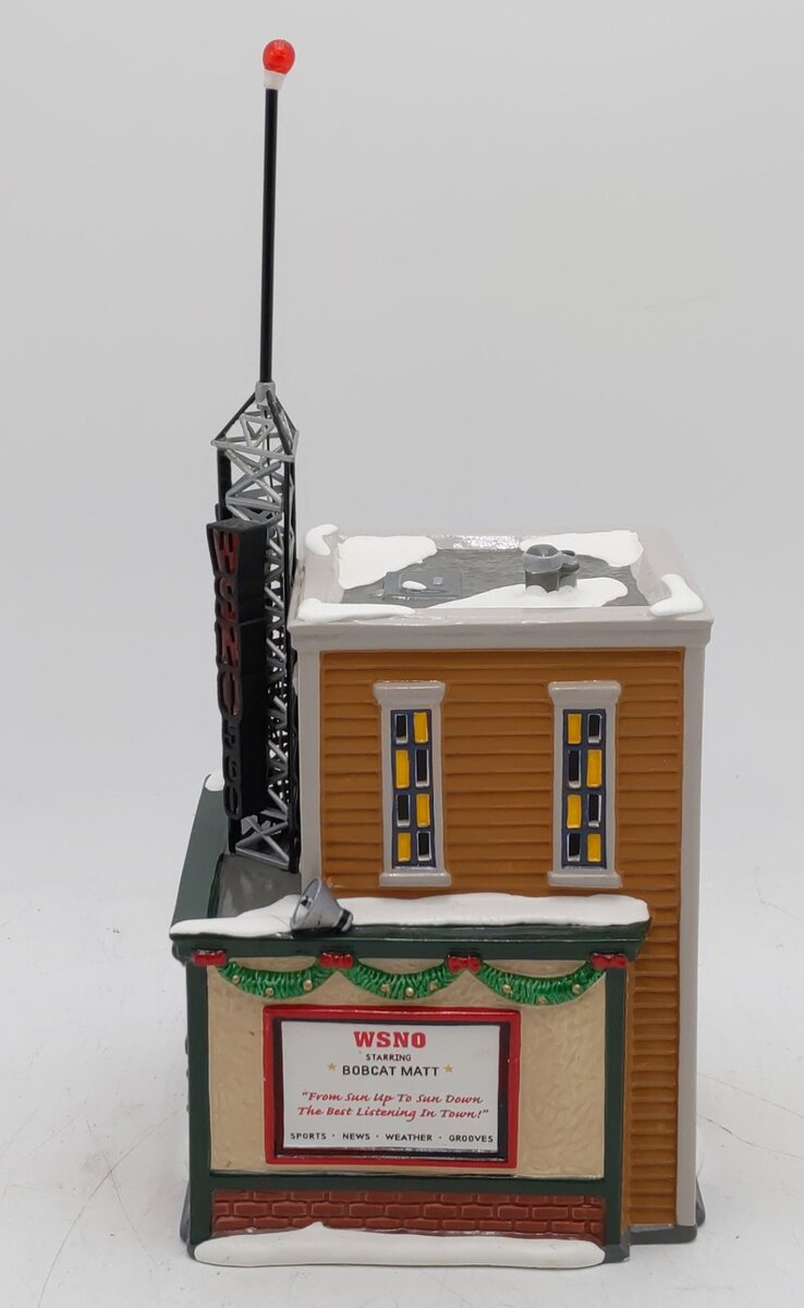 Dept 56 55010 The Original Snow Village WSNO Radio Station EX/Box