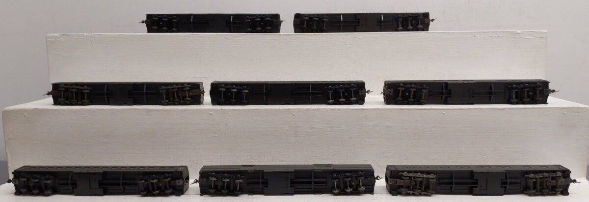 HO Scale Assorted Passenger Cars [8] VG