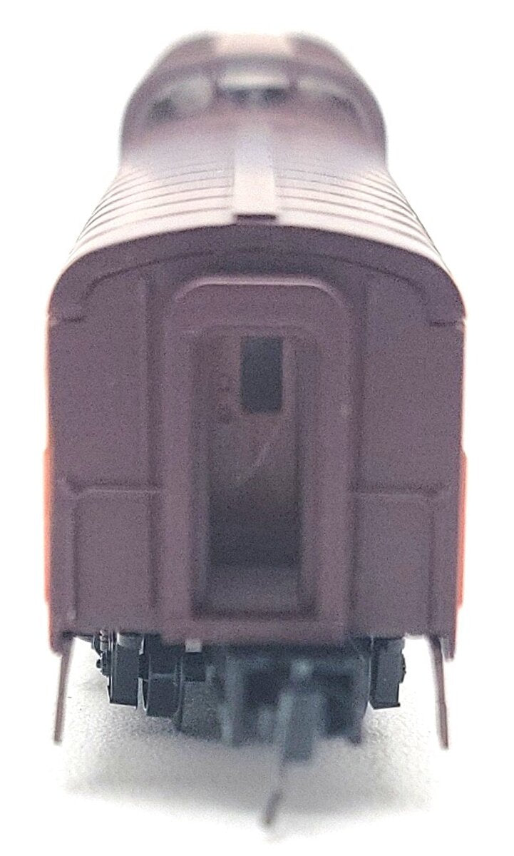Micro-Trains 55100020 Z Custom Milwaukee Rd 83' Lightweight Smoothside Dome Car/Box