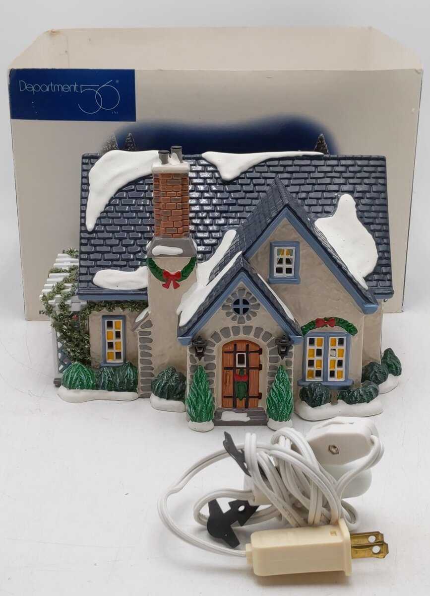 Dept 56 54944 The Original Snow Village Hidden Ponds House EX/Box