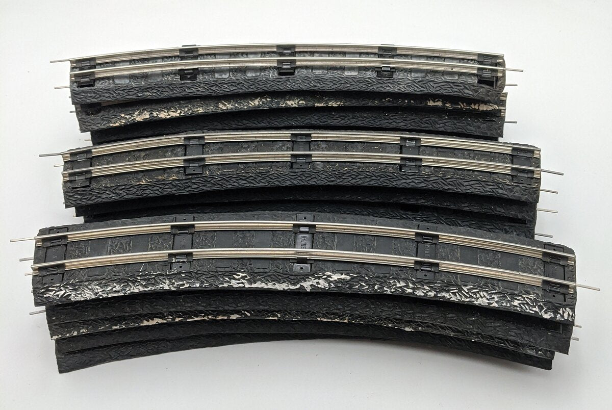 K-Line S Gauge 14 Inch Curved Rubber Roadbed Track Sections [16] VG