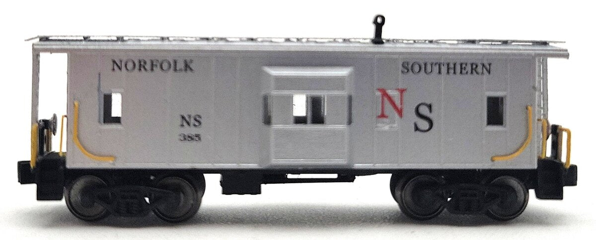 American Z-Line 92005-1 Z Scale Norfolk Southern Bay Window Caboose #385 LN/Box