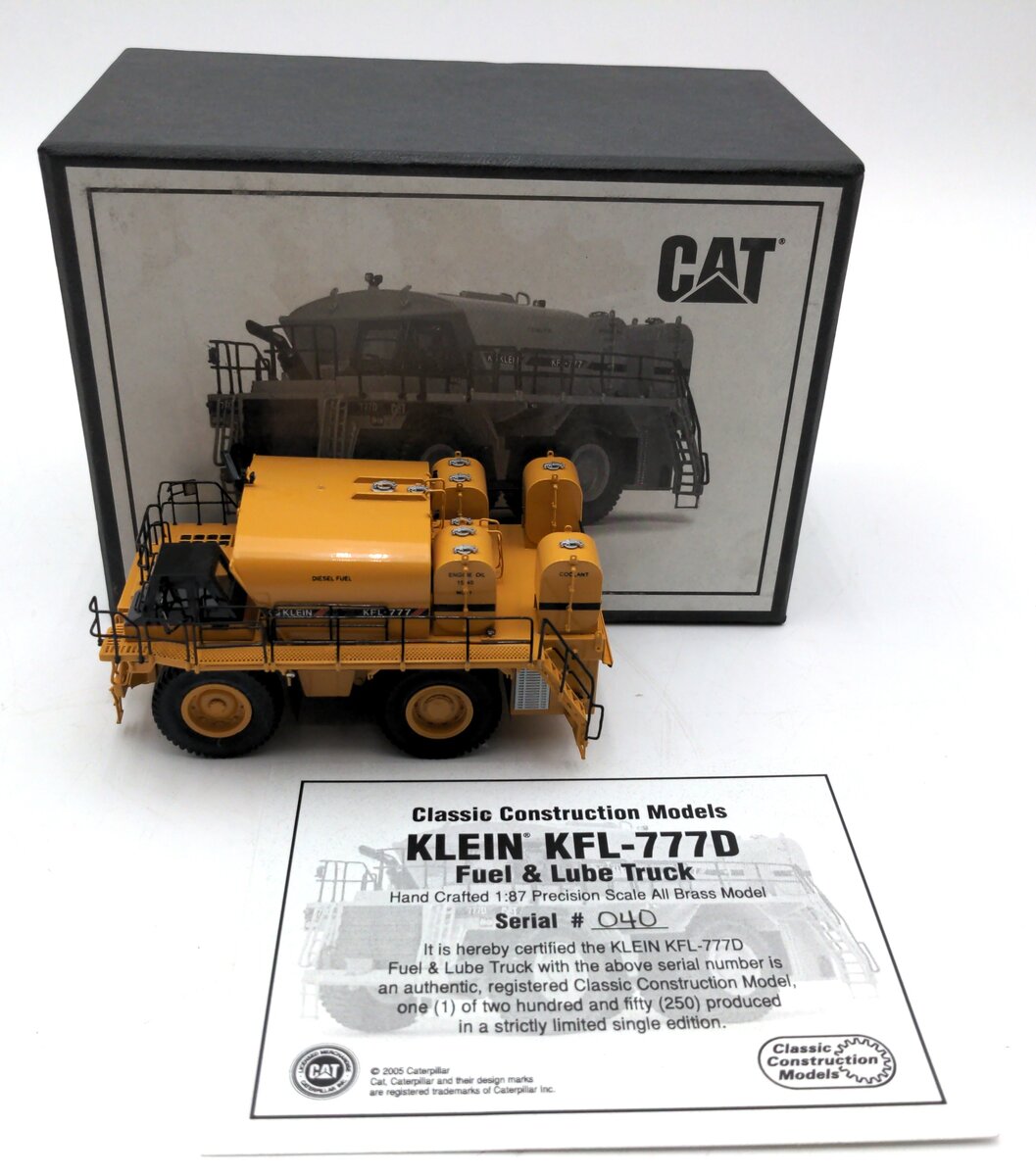 CCM 040 1:87 Scale Brass CAT Klein KFL-777D Fuel & Lube Truck NIB
