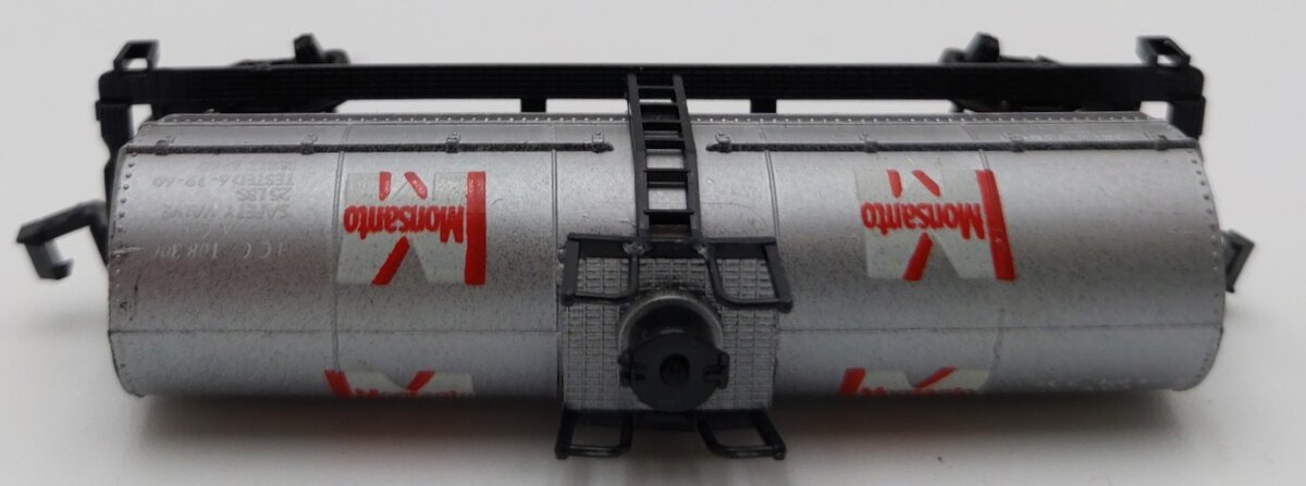 AHM 4350 N Scale GATX Monsanto Tank Car #8360 EX/Box
