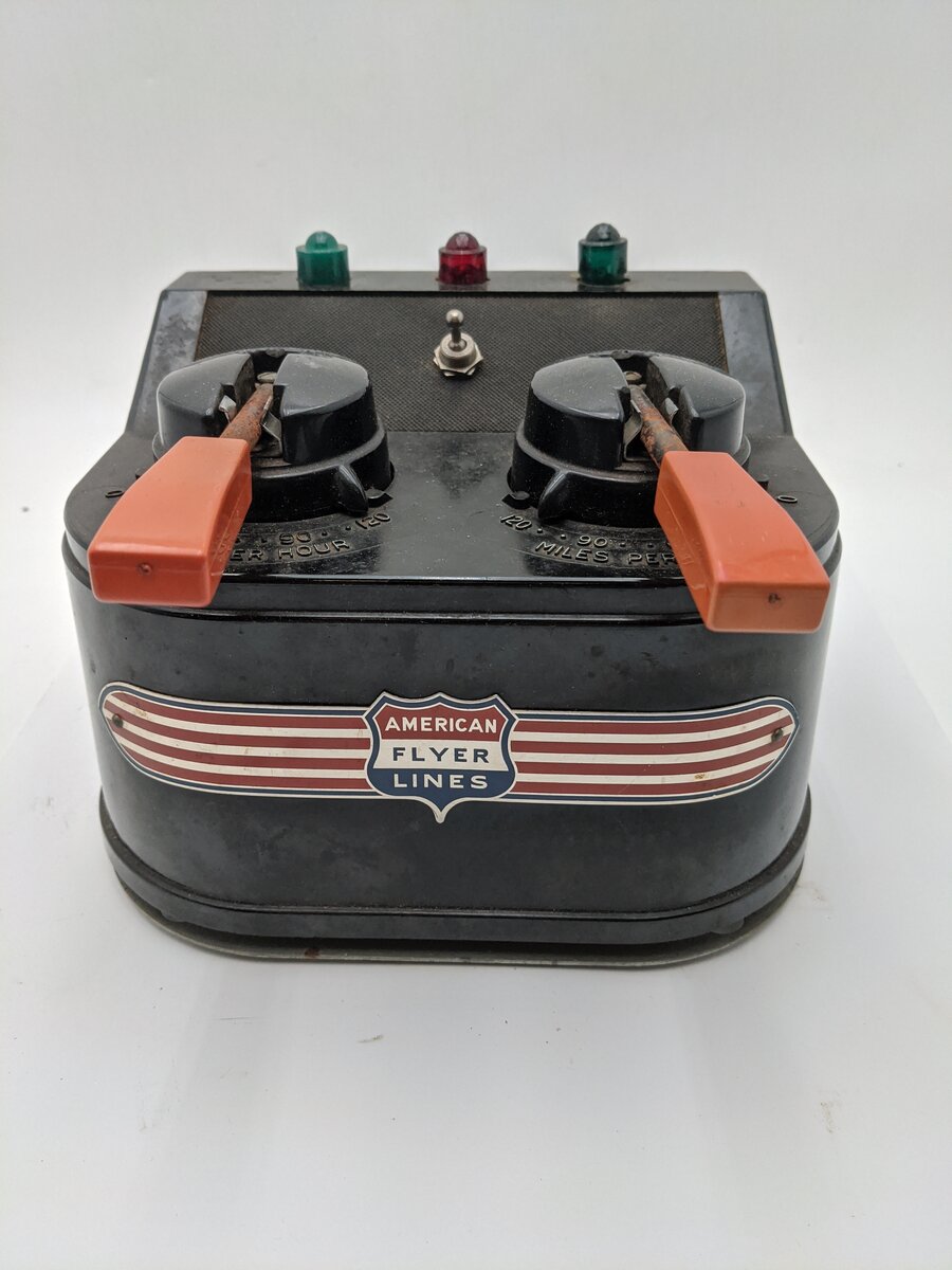 American Flyer 18B Vintage S 190 Watt Transformer - Runs 2 Trains VG