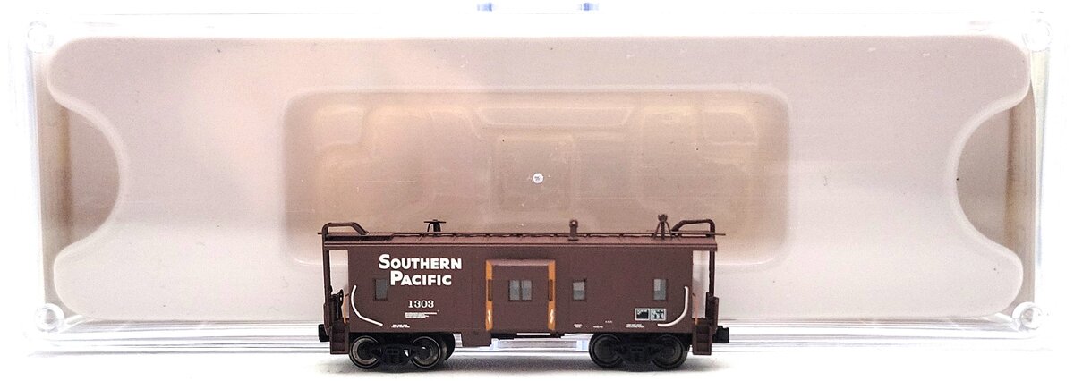 American Z-Line 92000-10 Z Scale Southern Pacific Bay Window Caboose #1303 LN/Box