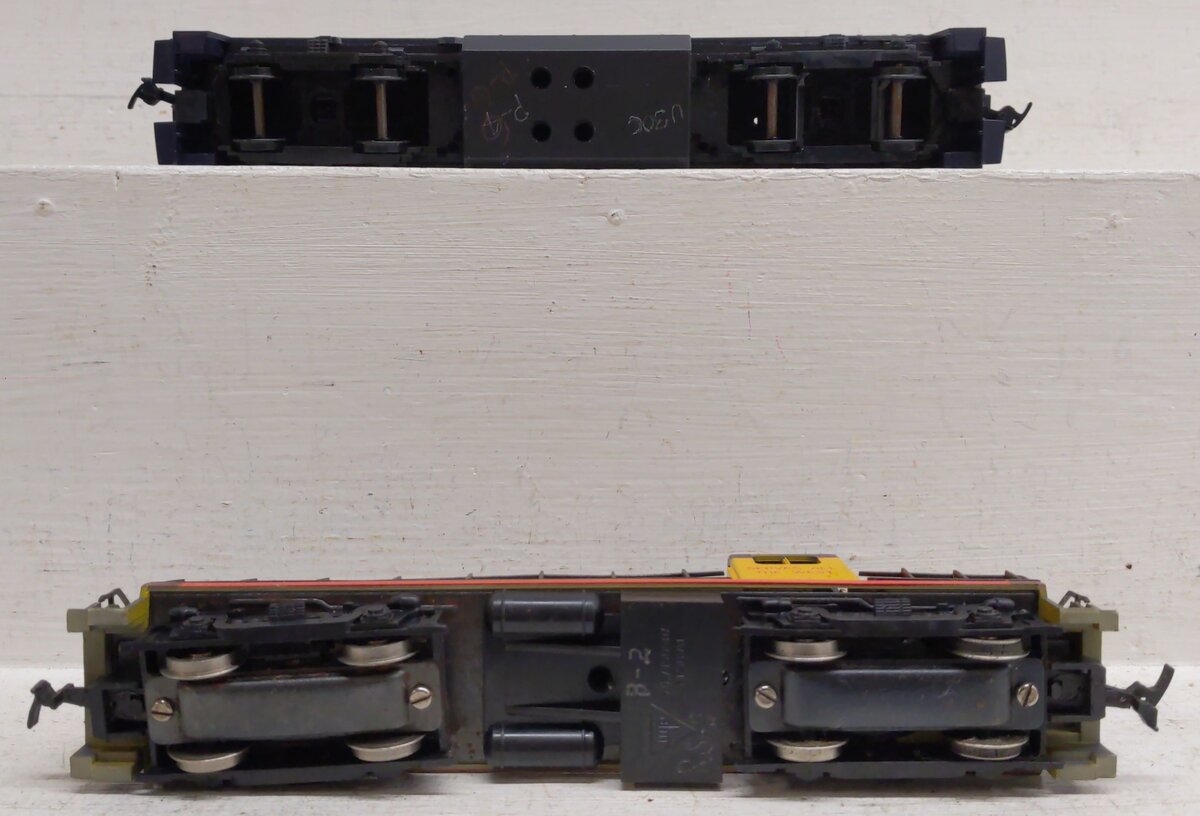 HO Scale Assorted Diesel Locomotives [2] VG