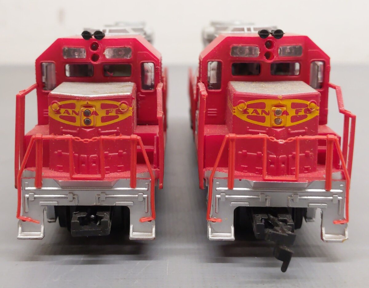Life Like HO Scale Santa Fe Diesel Locomotives: 3500 & 3600 [2] VG