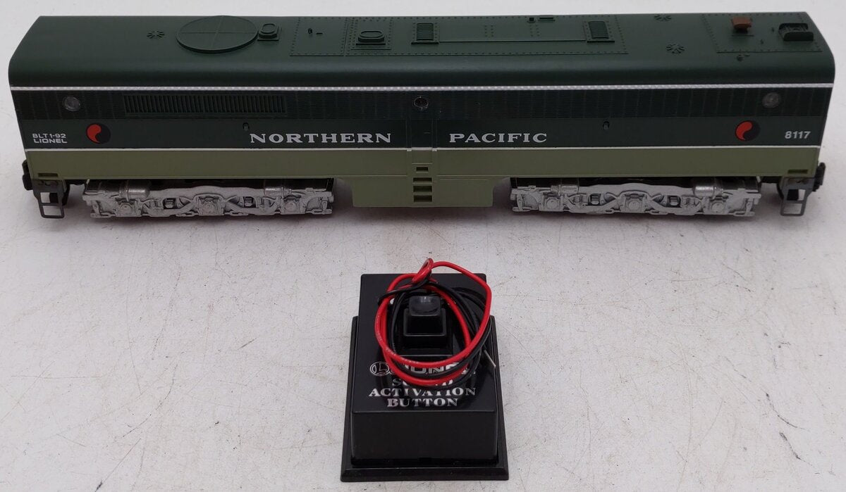 American Flyer 6-48117 S Northern Pacific PB-1 Non-Powered Diesel w/Railsounds VG/Box