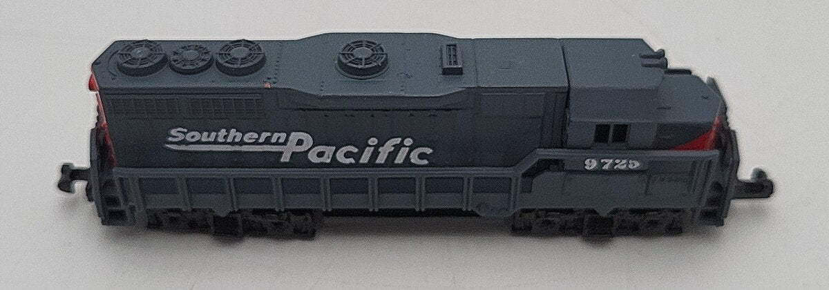 High Speed 9725 N Scale Southern Pacific Non-Powered Diesel Locomotive #9725 LN/Box