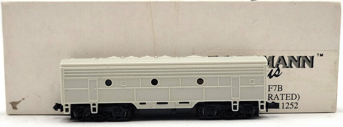Bachmann 11252 N Scale Undecorated F7 Powered B Unit Diesel Locomotive LN/Box