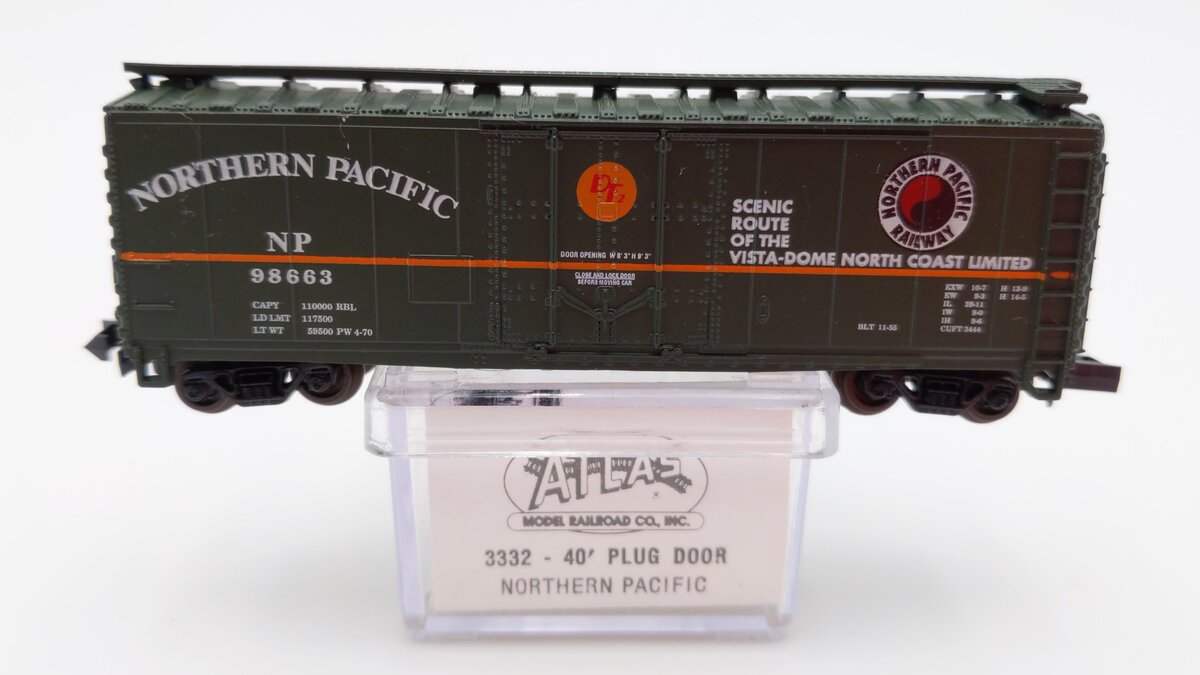 Atlas 3332 N Scale Northern Pacific 40' Plug Door Box Car EX/Box