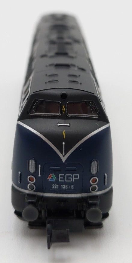 Fleischmann 725003 N Scale Potsdam Railway Company BR 221 Diesel Locomotive-DCC LN/Box