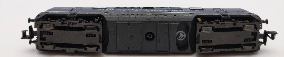 Fleischmann 725003 N Scale Potsdam Railway Company BR 221 Diesel Locomotive-DCC LN/Box