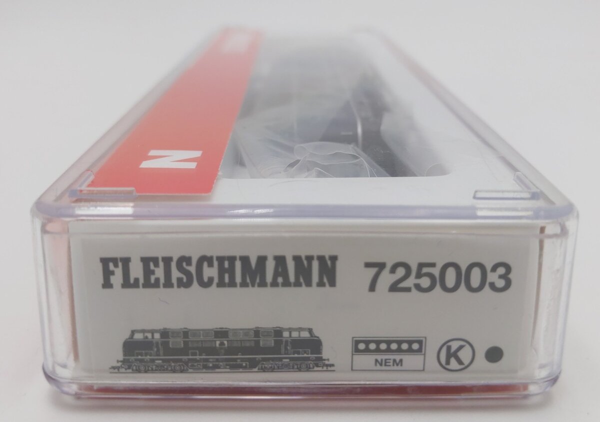 Fleischmann 725003 N Scale Potsdam Railway Company BR 221 Diesel Locomotive-DCC LN/Box