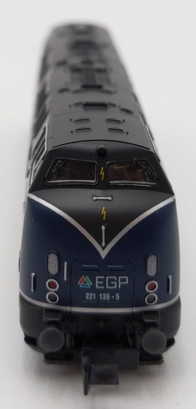 Fleischmann 725003 N Scale Potsdam Railway Company BR 221 Diesel Locomotive-DCC LN/Box