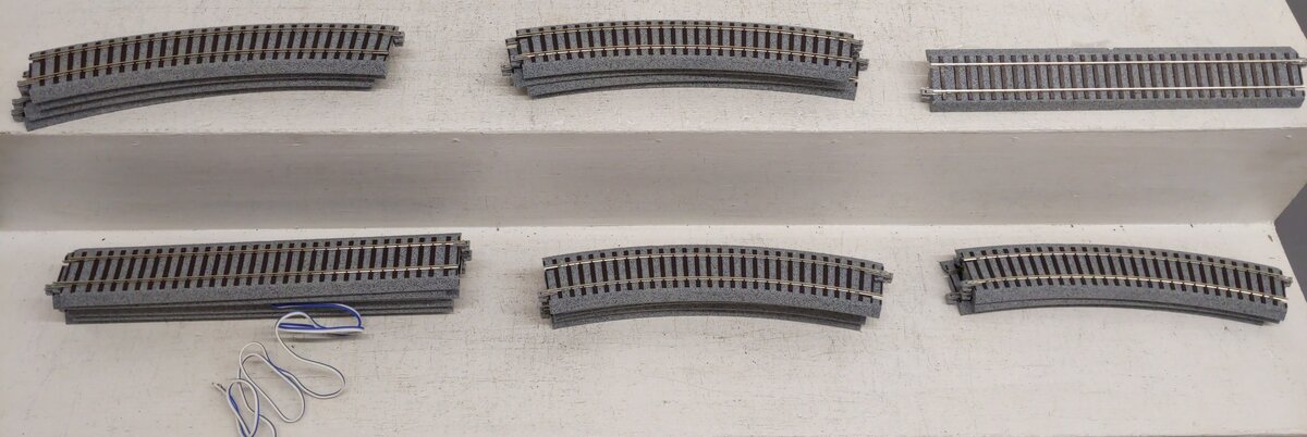 Kato 3-102 HO Unitrak Track set LN/Box