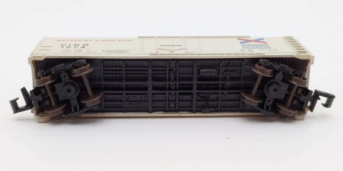 Atlas 33121 N Scale Chattahoochee Industrial 40' Plug Door Reefer #1274 LN/Box