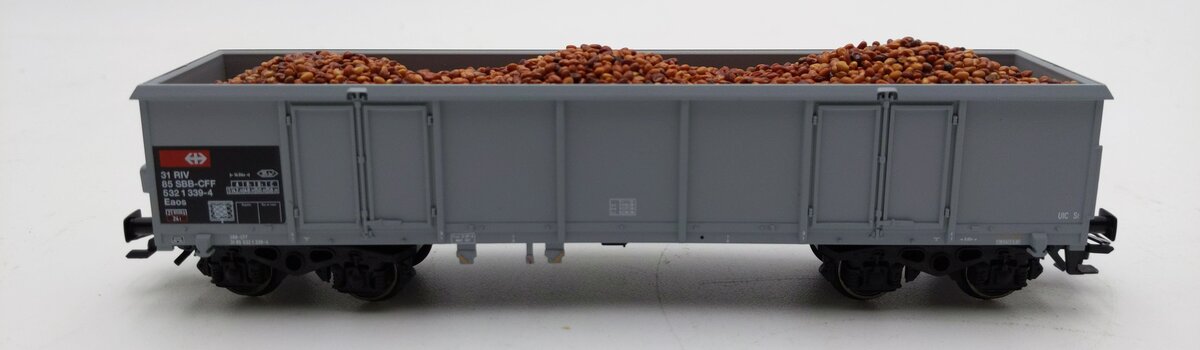 Trix HO Scale Gondola W/Load EX