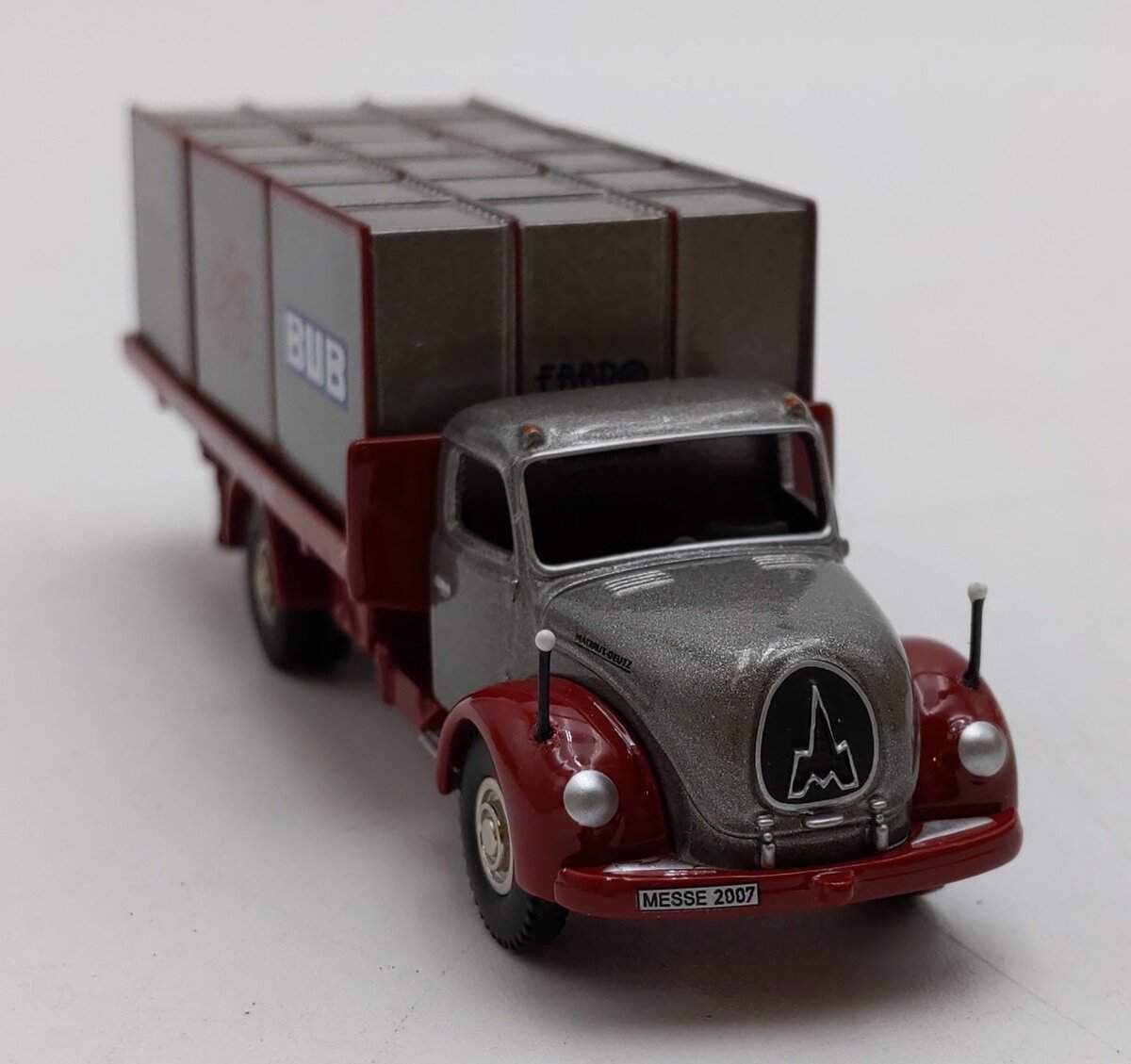 NZG Modelle 1:87 Scale Diecast BUB Bubmobile Magirus-Deutz S6500 EX/Box