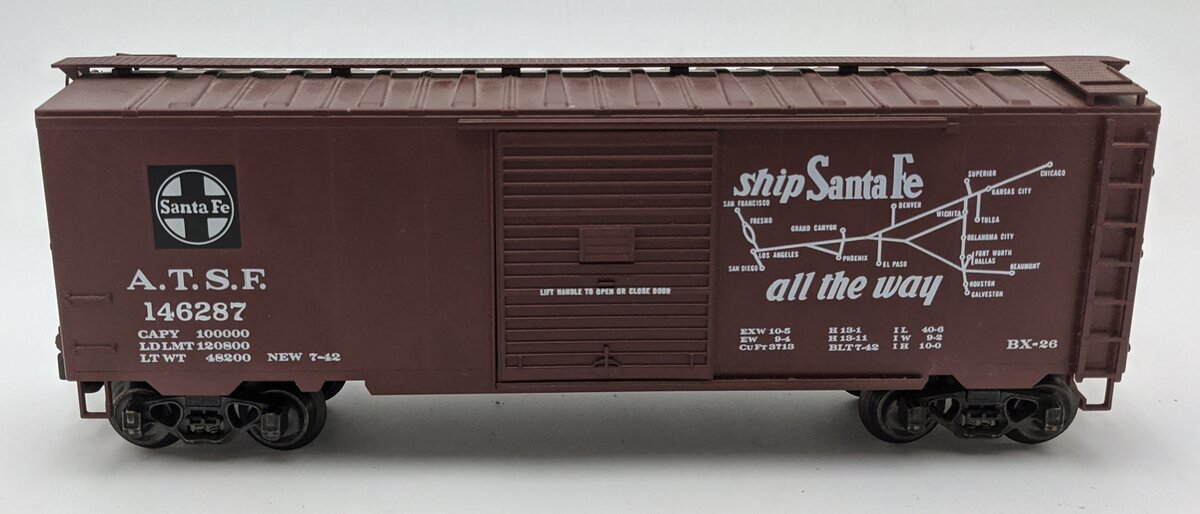 Weaver 146287 O Scale Santa Fe Super Chief Boxcar #146287 VG