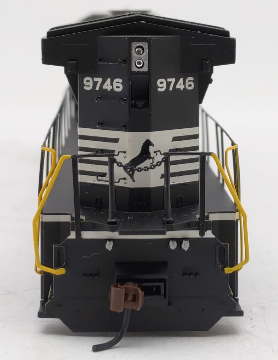 Athearn 78953 HO NS/Horsehead Ready to Run C44-9W Diesel Locomotive #9746 EX/Box