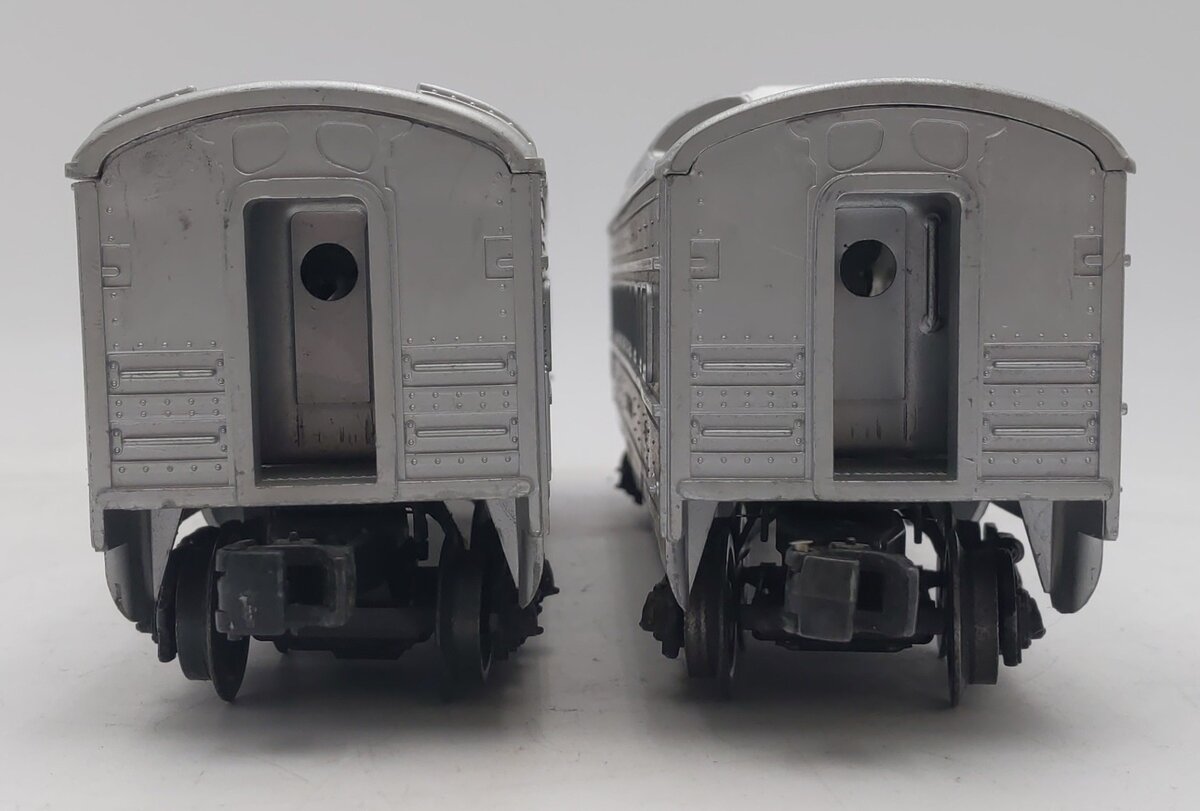Lionel Vintage O Lionel Lines Passenger Cars: 2432, 2434 [2] EX