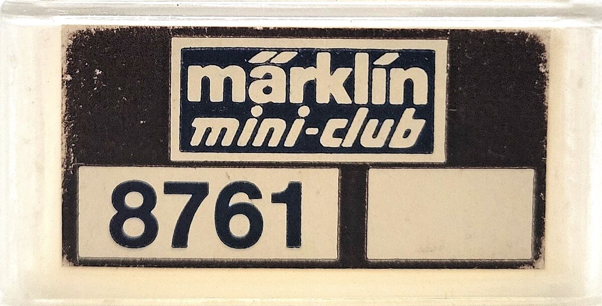 Marklin 8761 Z Scale Southern Pacific Passenger Diner Car/Box