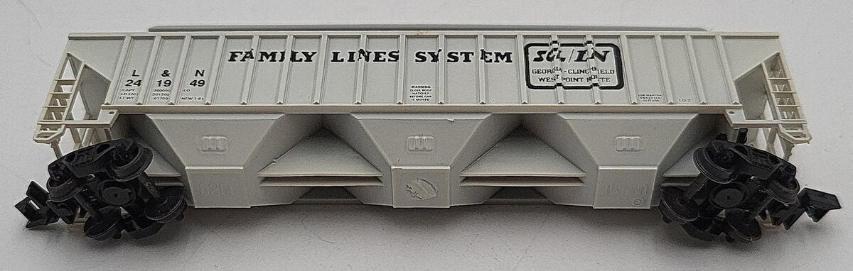 Precision Masters 1434 N Scale Family Lines 3-Bay Covered Hopper #241949 LN/Box