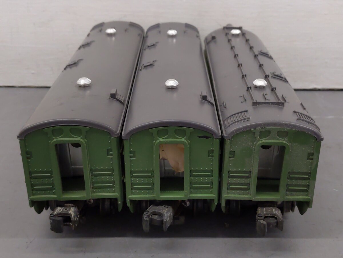 Lionel Vintage O Gauge Lionel Lines Passenger Cars: 2400, 2401, 2402 [3] EX/Box