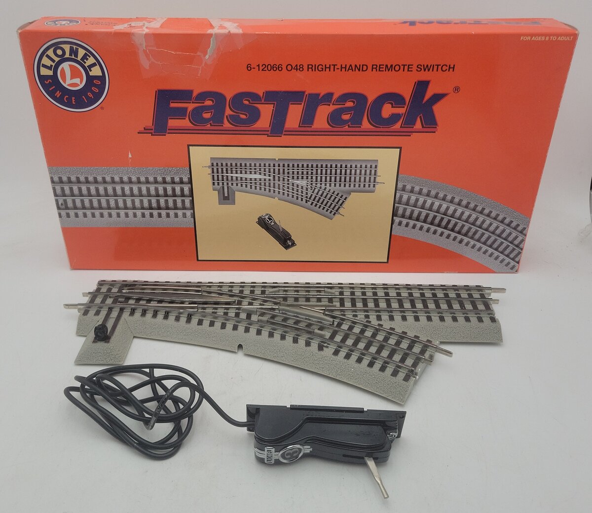 Lionel 6-12066 O Gauge O48 Right Hand Remote-Control 30° FasTrack Switch Turnout EX/Box