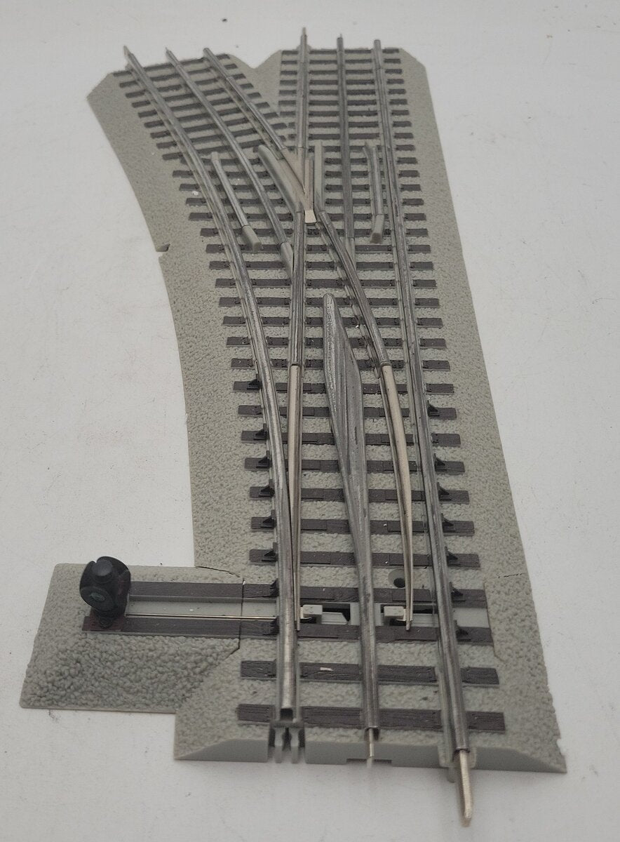 Lionel 6-12057 O O60 FasTrack Left Hand Remote Switch Turnout VG/Box
