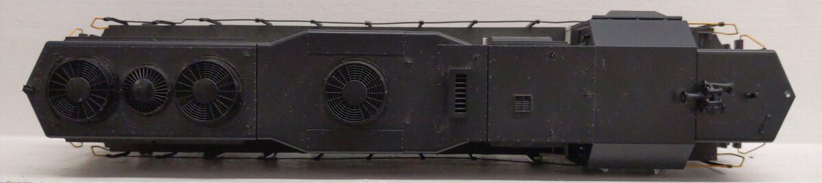 MTH 20-20017-3 Southern GP-35 High Hood Diesel (Dummy) #2687 EX/Box