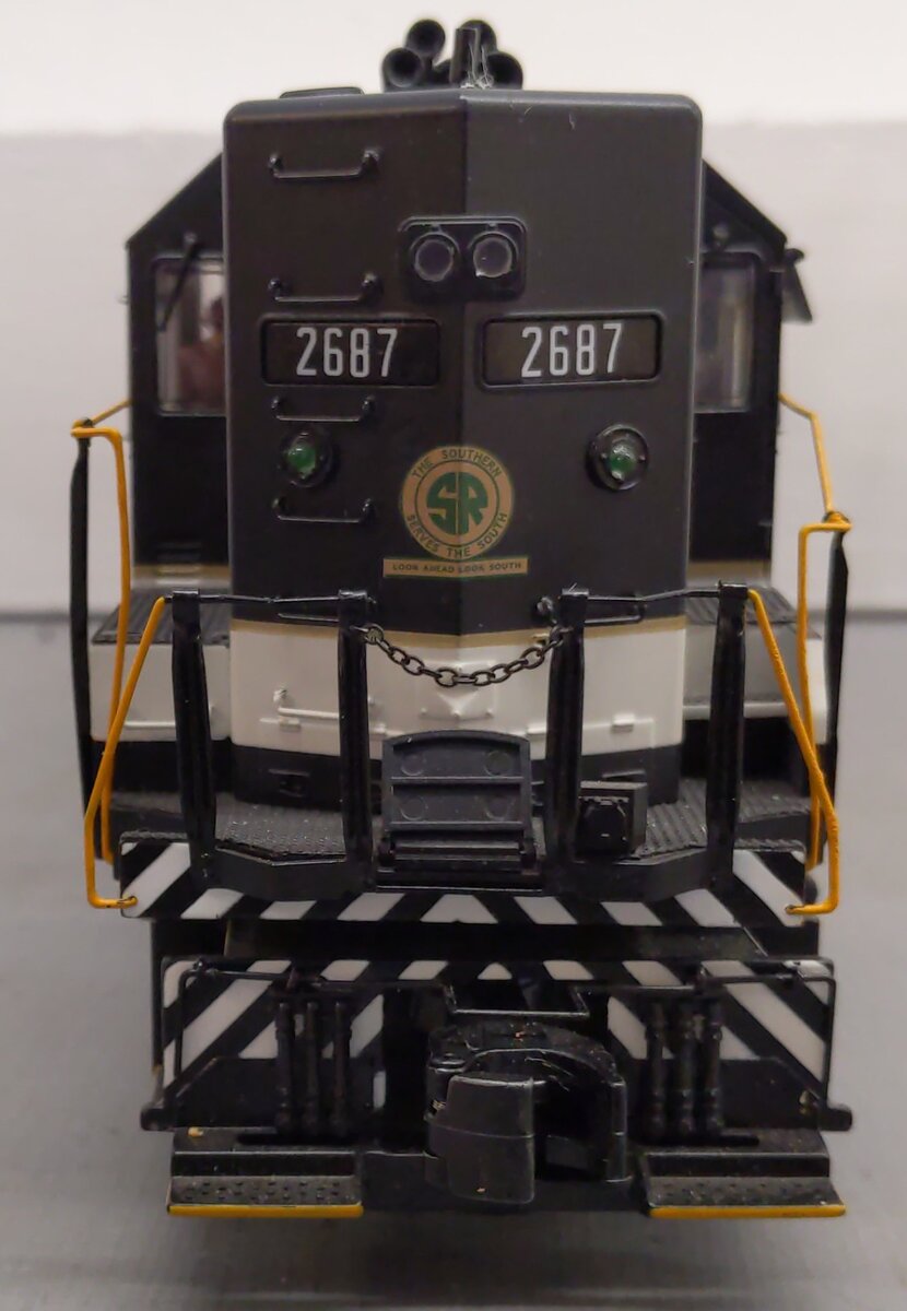 MTH 20-20017-3 Southern GP-35 High Hood Diesel (Dummy) #2687 EX/Box