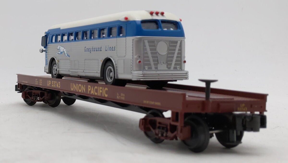 MTH 20-98163 O Gauge Union Pacific Flatcar w/Die-Cast Greyhound Bus #53743 VG/Box