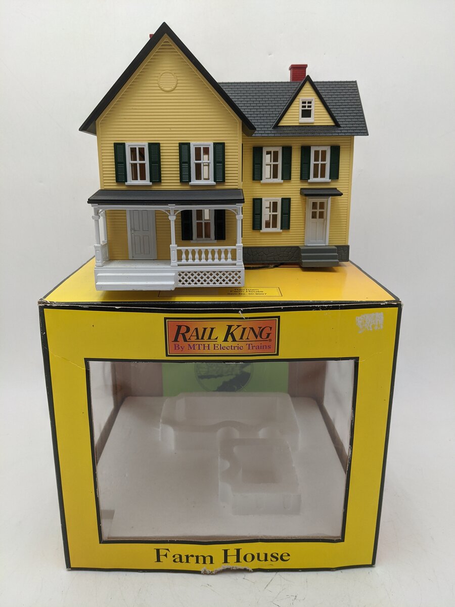 MTH 30-9007 O Scale Yellow Farm House EX/Box