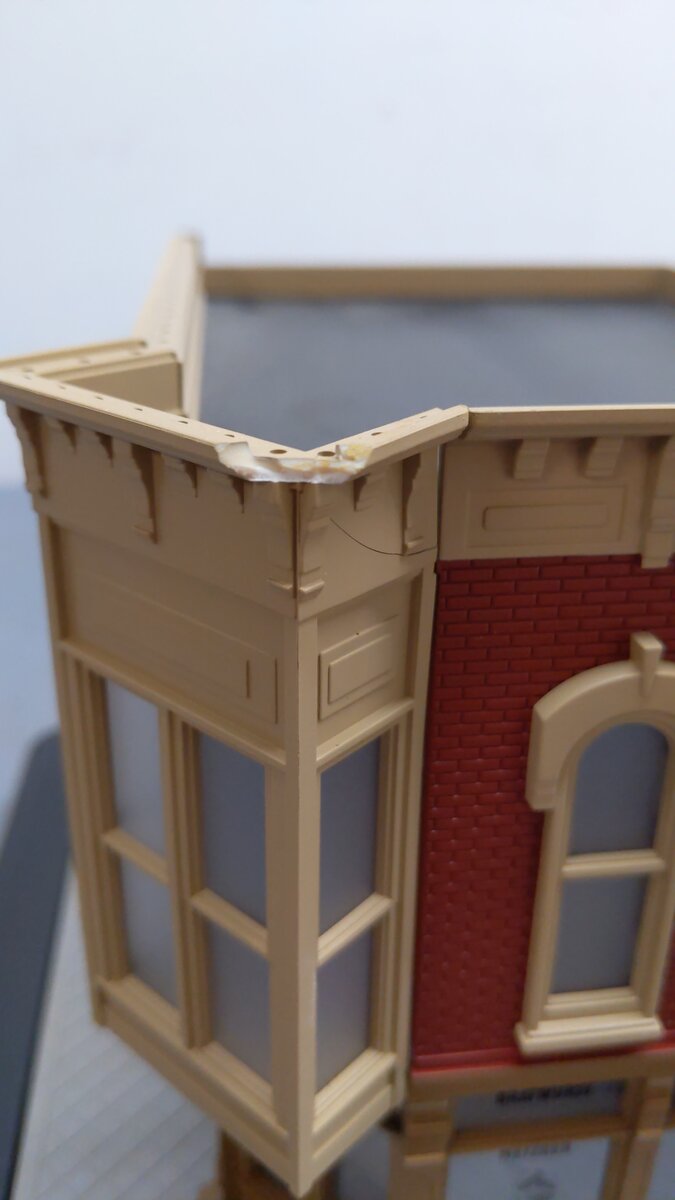 MTH 30-90341 O Scale Metzger Butcher Shop Corner Building w/ Blinking Sign VG/Box