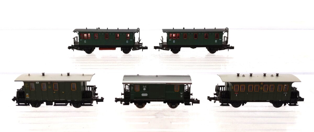 Fleischmann & Trix N Scale Assorted Passenger Cars [5] LN