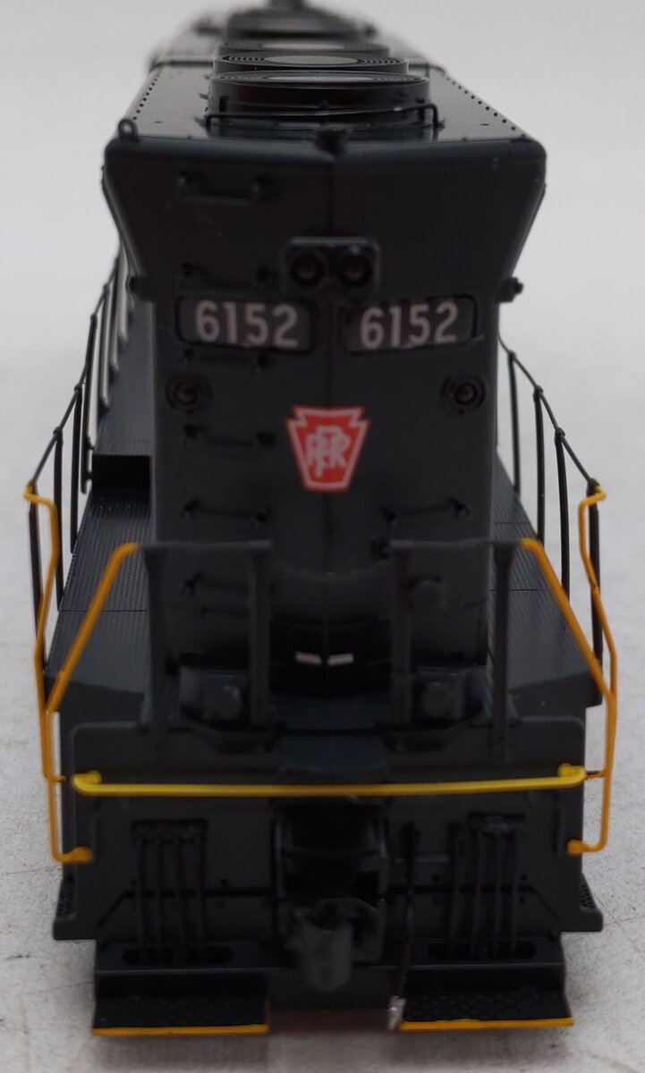 Scale Trains SXT32182 HO Scale Pennsylvania Railroad Diesel Locomotive #6152 EX/Box