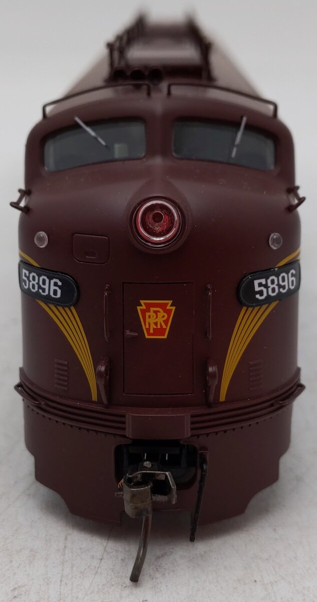 Rapido Trains 28533 HO PRR 5-Stripe EMD E8A Diesel Locomotive DCC & Sound #5896 LN/Box