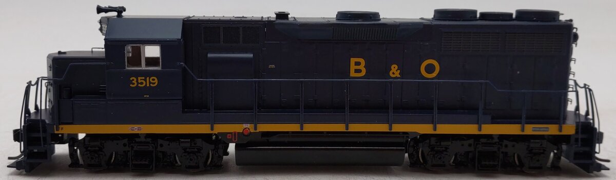 Athearn 91706 HO Scale Baltimore & Ohio GP35 Diesel Locomotive #3519 w/ DCC EX/Box