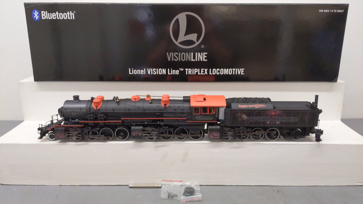 Lionel 2431090 O VISIONLINE BTO Eerie Halloween Triplex Steam Locomotive #3131 EX/Box
