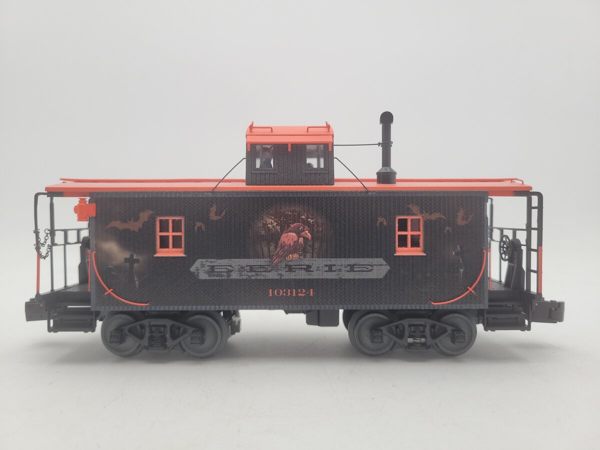 Lionel 2426780 O Eerie Vision Class N6B Wood Caboose #103124 w/RailSounds EX/Box