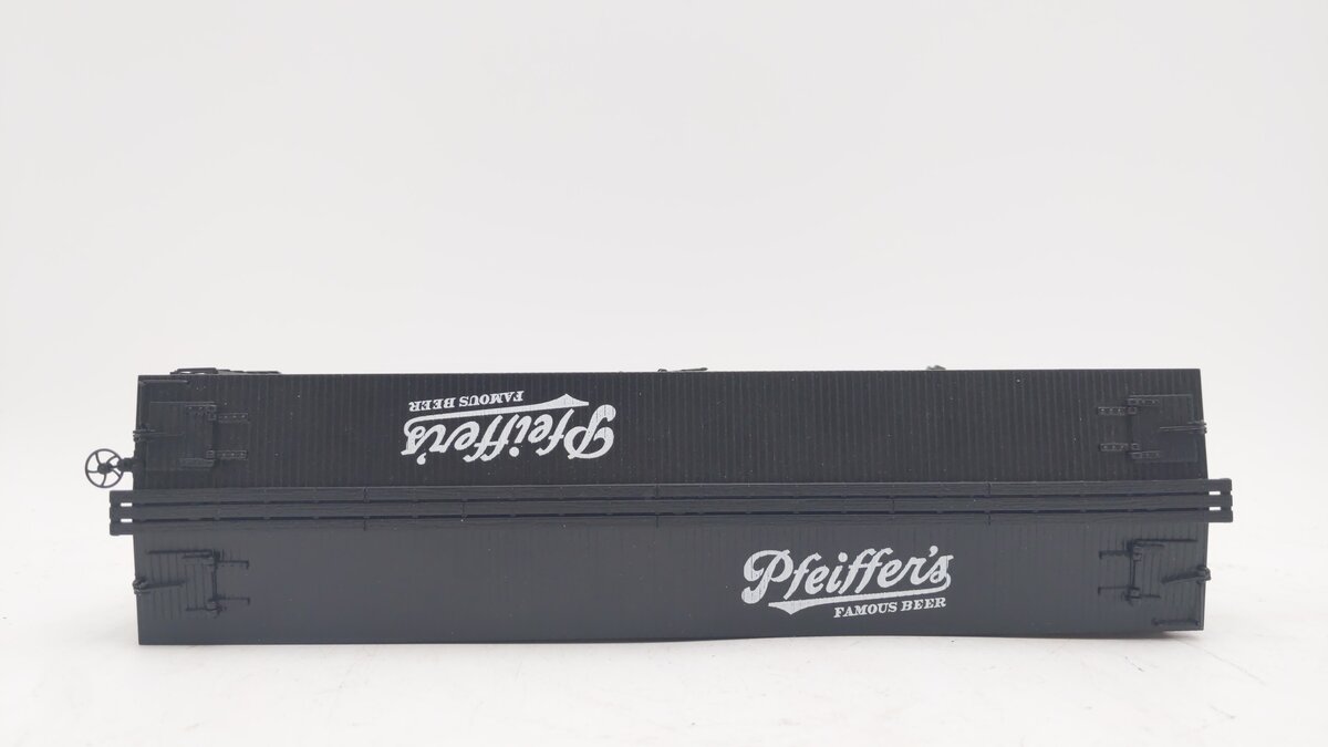MTH 20-94720 O Gauge "Pfeiffer's" Michigan Central Beer Car #1871 EX/Box